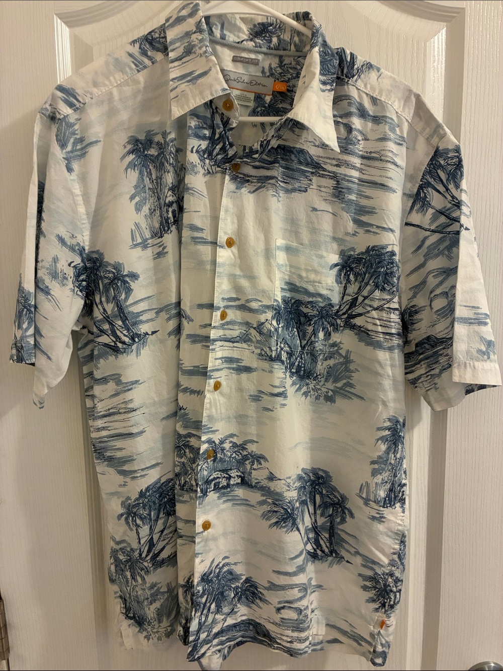 Quiksilver Edition White Shirt with Blue Tropical Print Short Sleeve 100% cotton